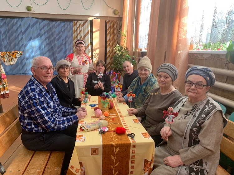 Мастер–класс по изготовлению чучела масленицы