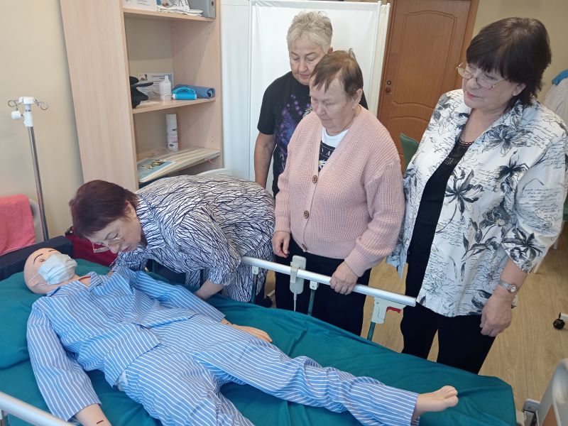 Практические занятиы в Школе ухода