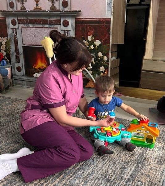 Развивай-ка с социальной няней