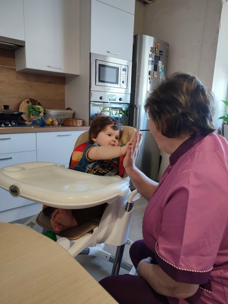 Социальная няня – почему нам доверяют?