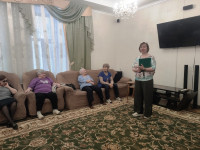 Как управлять деньгами с помощью банковской карты.